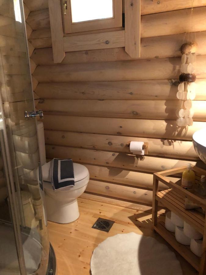 Shelter Villa Калаврита Екстериор снимка